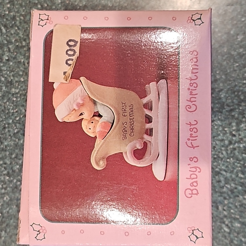 NIB Vintage precious moments figurine baby's first Christmas miniature